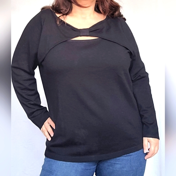 Lane Bryant Sweaters - Lane Bryant Women's Long Sleeve Cut Out Bow Chest Black Acryl 18-20